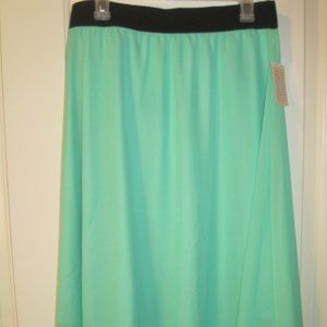 LuLaroe Mint Green Lola Skirt